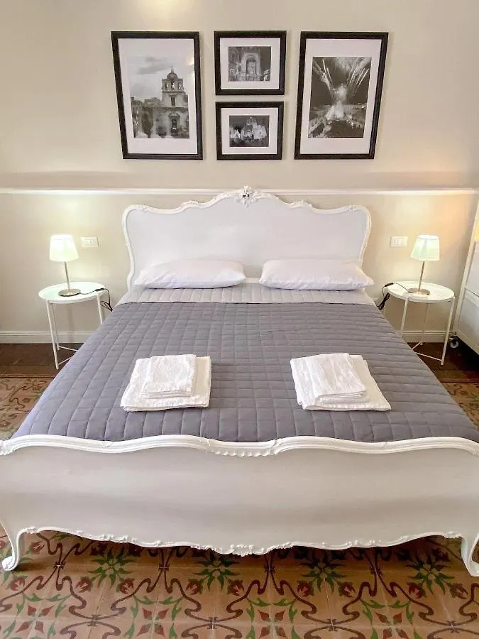 Duomo Rooms B&B Lentini Bed & Breakfast