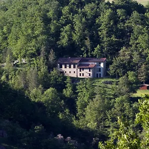 il-casale-di-monte-venere.emilia-romagnahotels.net/